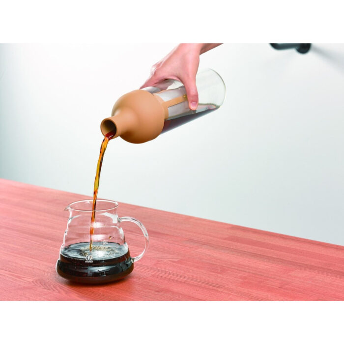 ⁦قنينة هاريو لتحضير الكولد برو والمشروبات لون عسلي⁩ - الصورة ⁦2⁩