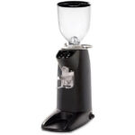 طاحونة كومباك أسود E8