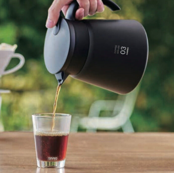 ⁦ترمس هاريو ستينلس لون اسود حجم ٦٠٠ ملي⁩ - الصورة ⁦2⁩