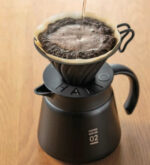 ⁦ترمس هاريو ستينلس لون اسود حجم ٦٠٠ ملي⁩ - الصورة ⁦3⁩