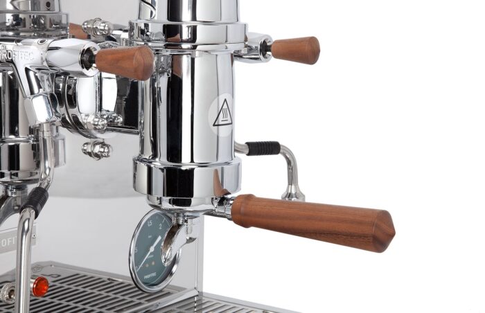 image_4e3c8024-e6eb-40c2-b17b-d998e716f525 Profitec 800 lever espresso machine - Image 3